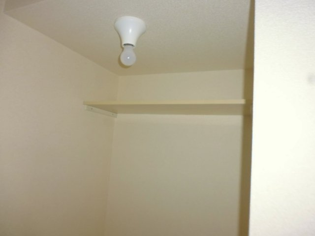 レインボーハイツＢの収納