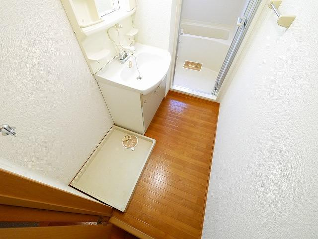 バードヒル　Ａ棟（上之庄）の設備|室内洗濯機置き場