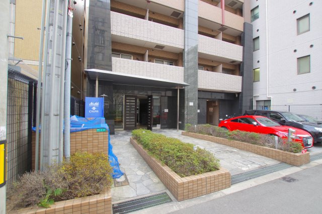 クレアート新大阪パンループ　仲介手数料無料のエントランス