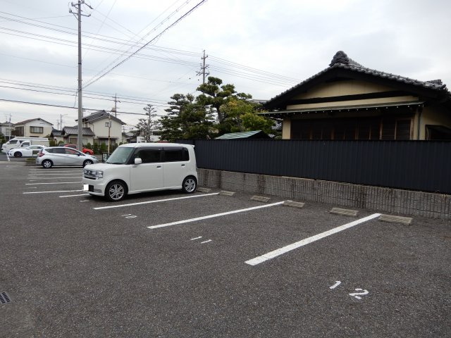 エスパシオの駐車場