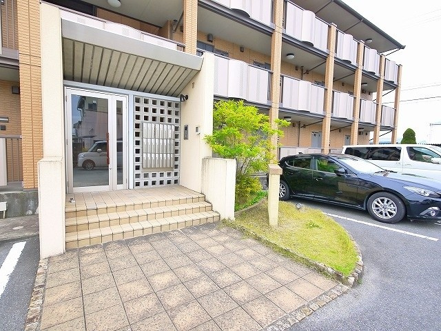 コム　アニモのエントランス|エントランス