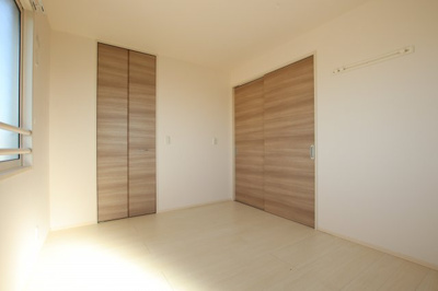 【寝室】 | Premil