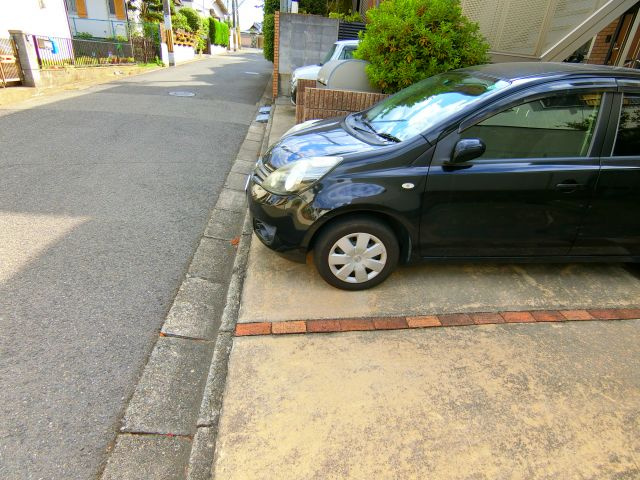シャトルⅡの駐車場