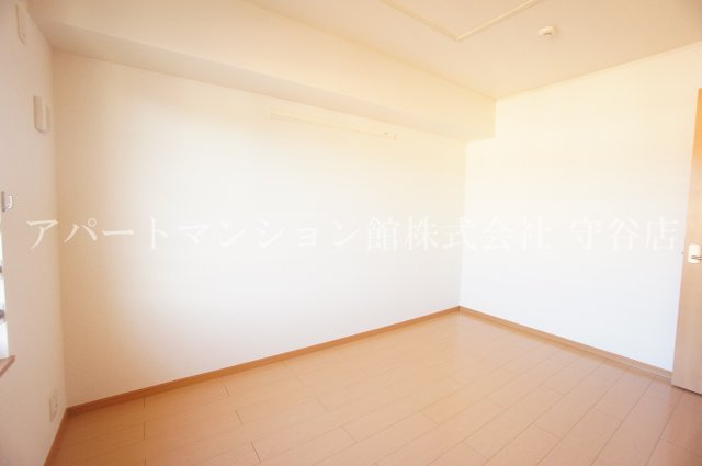 ノーヴァトワーレFの寝室