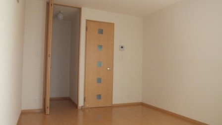 第3エーデルハイムの内装|敷地内に駐輪場あります