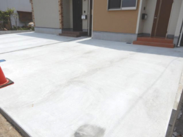 鯉江本町KODATEX　Ⅰの駐車場