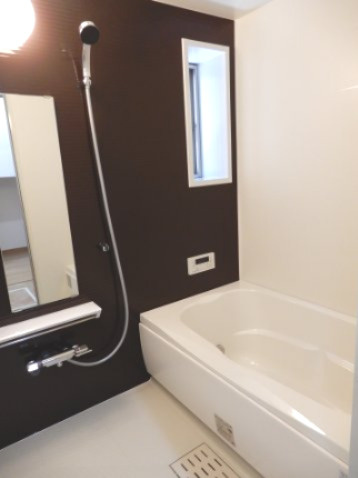 鯉江本町KODATEX　Ⅰの浴室