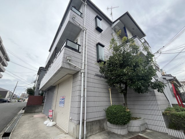 ピースフルハウスⅡの外観