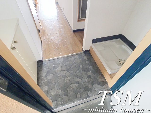 Ｍ’プラザ 香里五番館の玄関