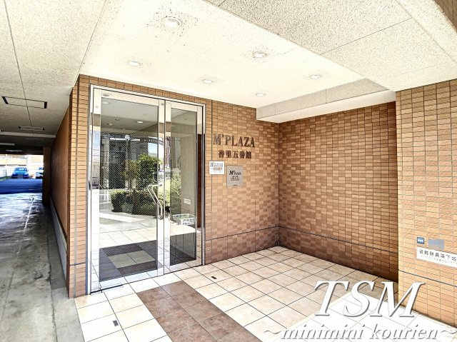 Ｍ’プラザ 香里五番館のエントランス|オートロックあり