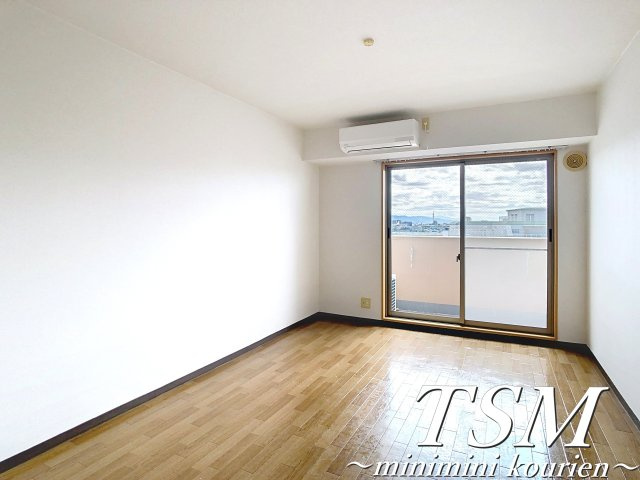 Ｍ’プラザ 香里五番館の洋室