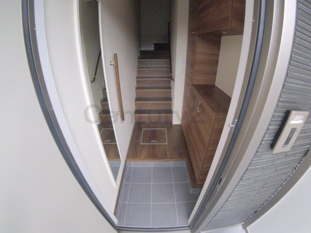 【玄関】 | シャーメゾン宝塚中山寺セントリビエ