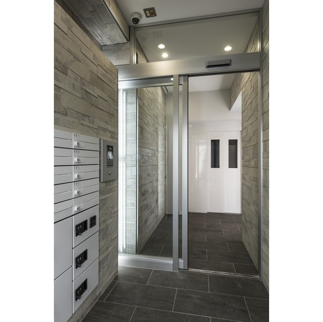 ラヴァージュ市谷台町のエントランス|Lavage市谷台町