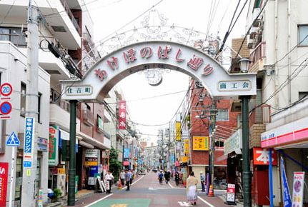 ラヴァージュ市谷台町の周辺|あけぼのばし通り