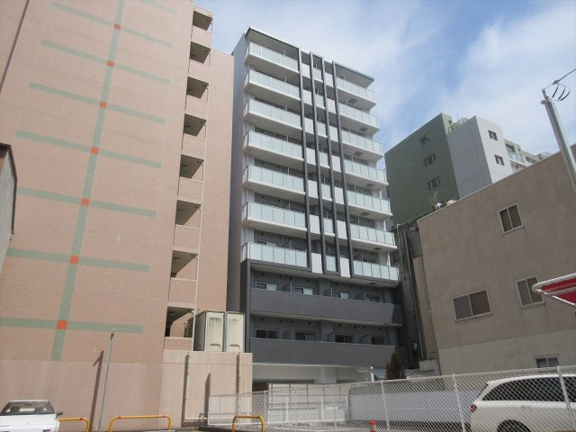 ラルーチェ泉の外観|ラルーチェ泉