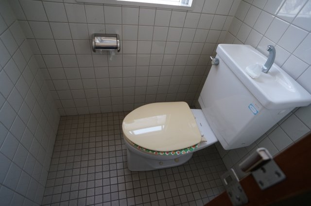 光ビルのトイレ