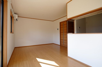 【居間・リビング】 | 美樹（ビジュ）B棟