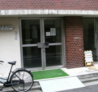 【エントランス】