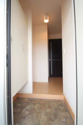 【玄関】 | ラ・カンパーニュ