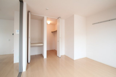 【寝室】 | ラ・カンパーニュ