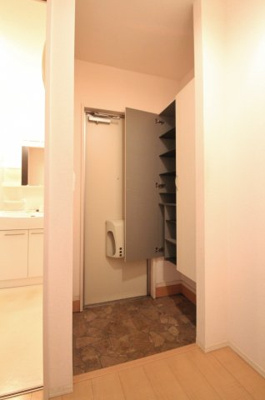 【玄関】 | ラ・カンパーニュ