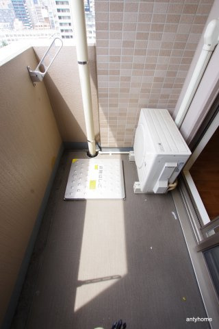 レジュールアッシュ大阪城北　仲介手数料無料のバルコニー