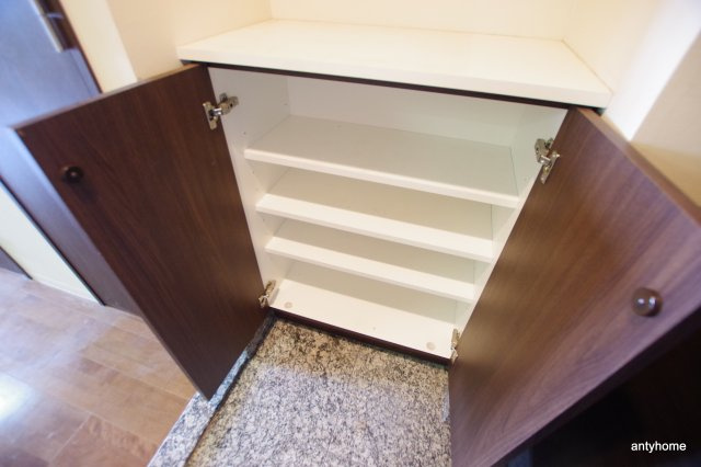 レジュールアッシュ大阪城北　仲介手数料無料の収納