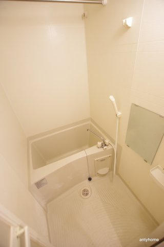 レジュールアッシュ大阪城北　仲介手数料無料の浴室