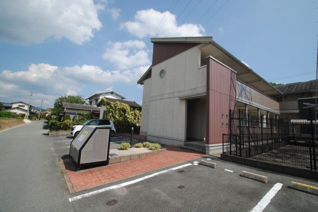 ロイヤル・レセンテの外観