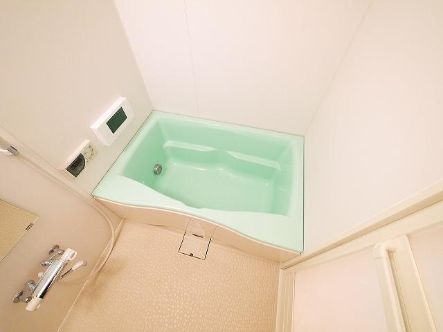 エクセレント天理の浴室|追焚き機能付きです