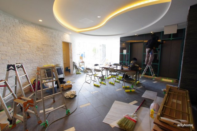 アドバンス新大阪ラシュレ　仲介手数料無料のロビー