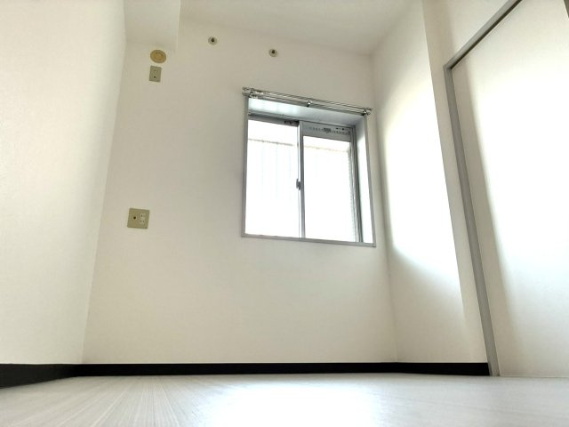【寝室】 | ラプラージュ