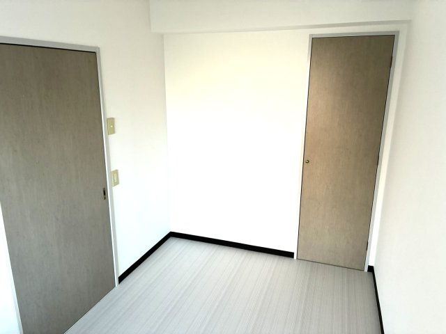 【寝室】 | ラプラージュ