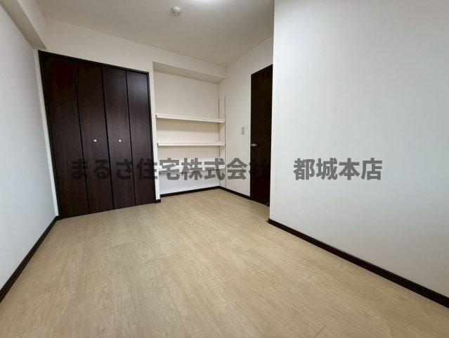 リアン都城の洋室