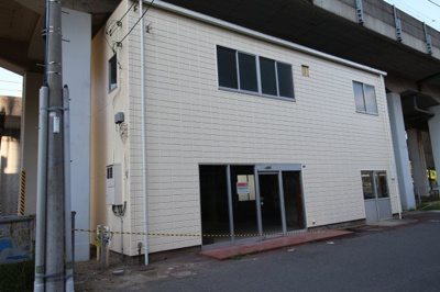 【外観】 | 中央港店舗1号 | 外観もきれいです　飲食店最適