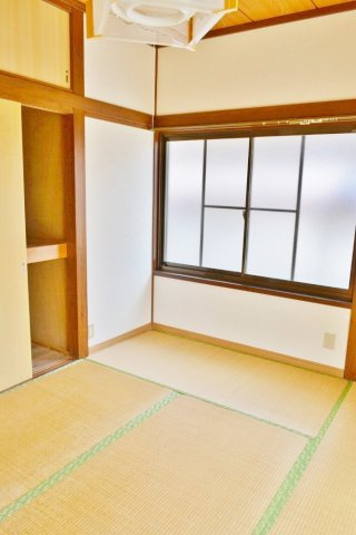 松本戸建の和室