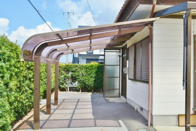 松本戸建の駐車場