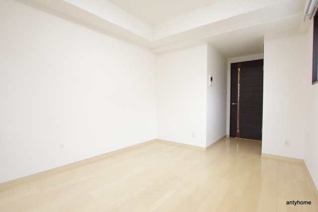 comforespa新大阪　仲介手数料無料の洋室