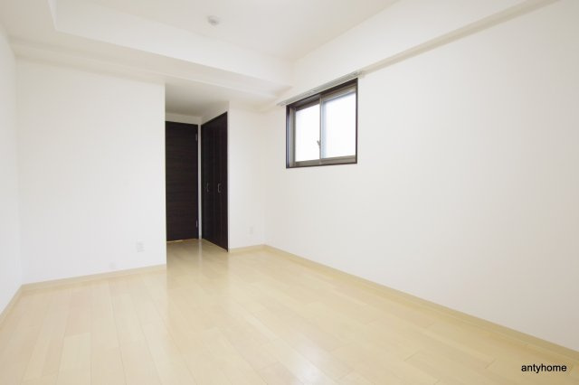 comforespa新大阪　仲介手数料無料の寝室