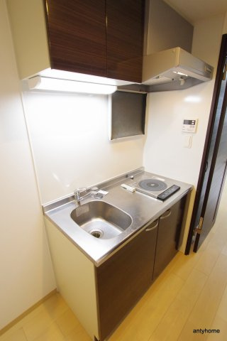 comforespa新大阪　仲介手数料無料のキッチン