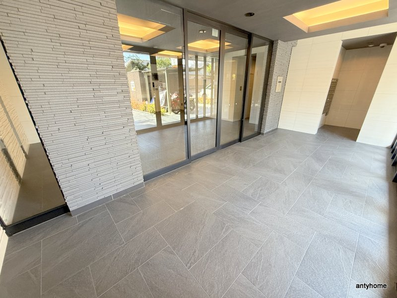 レシオス新大阪NORTH　仲介手数料無料のロビー