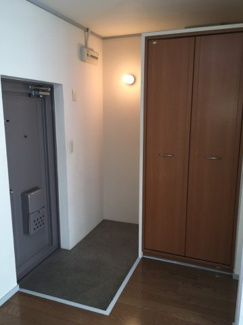 【玄関】 | 山内ビル | 山内ビル　４６号室