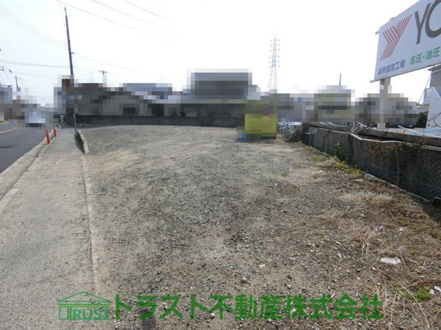 玉津町高津橋　売り土地　県道に面していますの外観