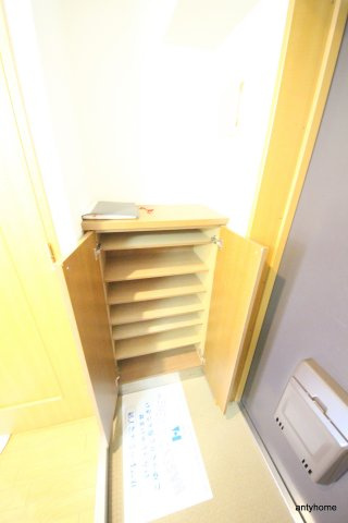 ラフォーレ東天満　仲介手数料無料の玄関