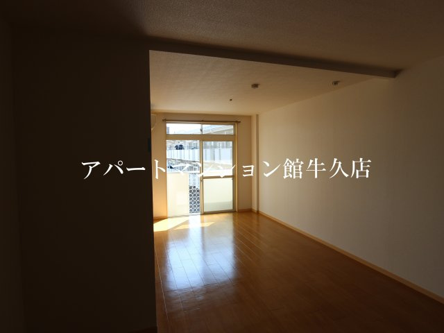 SUNRISE ヨシカワＡの居間・リビング