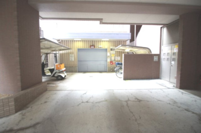 【駐車場】 | ステイツアクス阿倍野鶴ヶ丘 | 駐車場　要空き確認