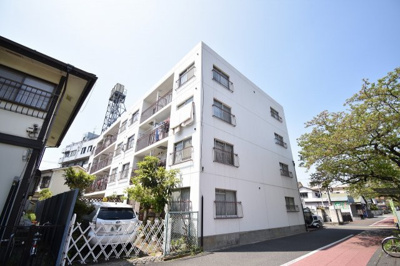 【外観】 | ニッコーハイツ鶴見本町 | JR京浜東北線「鶴見」駅バス4分「本町通4丁目」停歩1分、京急本線「京急鶴見」駅徒歩17分、JR鶴見線「弁天橋」駅徒歩9分！