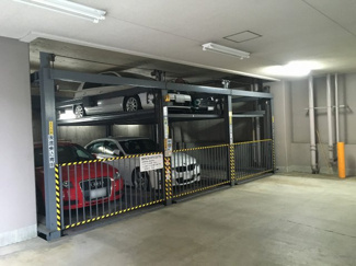 【駐車場】