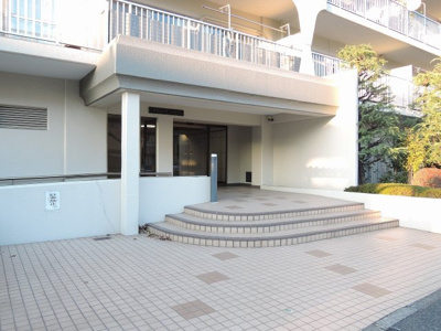 【エントランス】 | サンハイツ三渓園