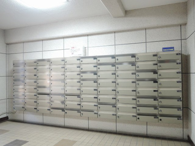【その他共用部分】 | サンハイツ三渓園 | ポスト